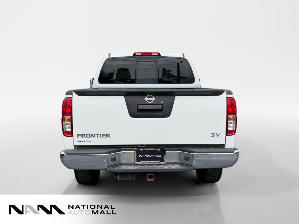 Used 2017 Nissan Frontier SV RWD image 4