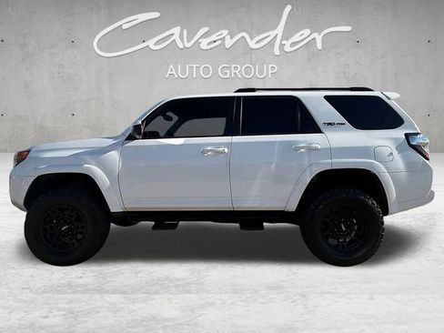 Used 2018 Toyota 4Runner TRD Pro AWD/4WD image 10