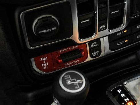 Used 2025 Jeep Wrangler Unlimited Rubicon 392 image 67