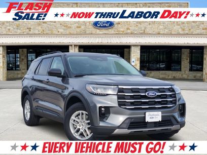 New 2026 Ford Explorer Active w/ Active Comfort Package