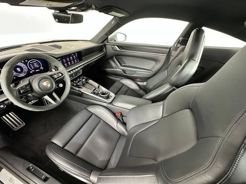 Certified 2025 Porsche 911 Carrera S RWD image 4