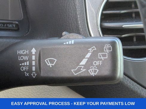 Used 2016 Volkswagen Tiguan S image 34