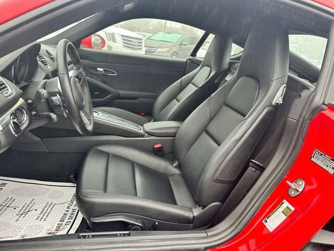 Used 2019 Porsche 718 Cayman image 19