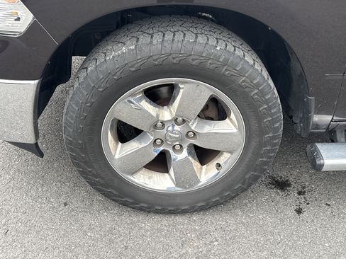 Used 2017 RAM 1500 Big Horn AWD/4WD image 10