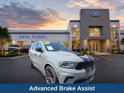 Used 2021 Dodge Durango SRT Hellcat w/ Technology Group AWD/4WD image 7