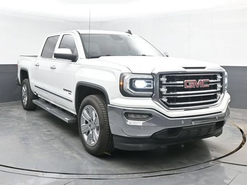 Used 2018 GMC Sierra 1500 SLT w/ Enhanced Driver Alert Package RWD image 2