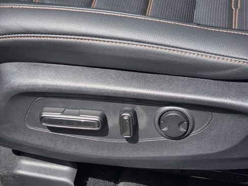 Used 2025 Honda CR-V Sport Touring image 19