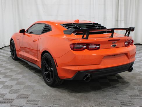 Used 2021 Chevrolet Camaro LT image 30