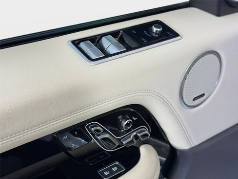 Certified 2022 Land Rover Range Rover P525 Westminster Edition AWD/4WD image 20