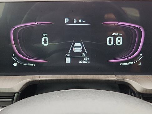 Used 2024 Kia Telluride EX image 10