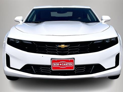 Used 2023 Chevrolet Camaro LT image 3