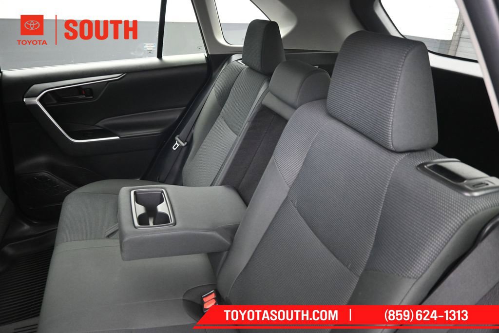 Used 2024 Toyota RAV4 LE FWD image 23