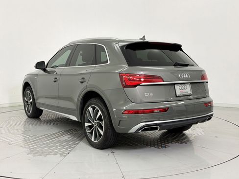 Used 2023 Audi Q5 2.0T Premium w/ Convenience Package AWD/4WD image 3