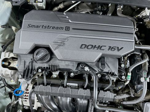 Used 2025 Kia K4 LXS image 32