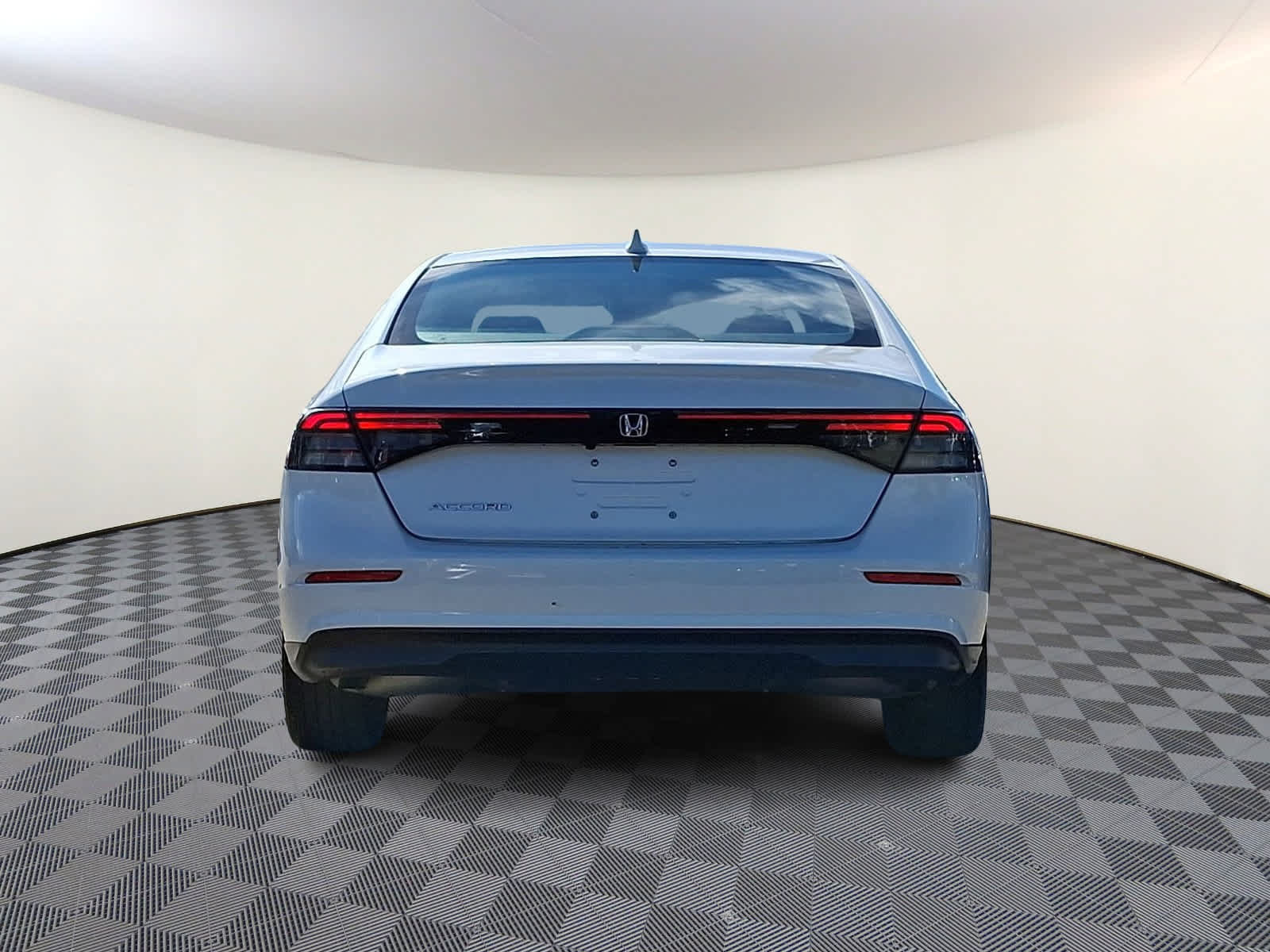 Used 2024 Honda Accord EX image 6