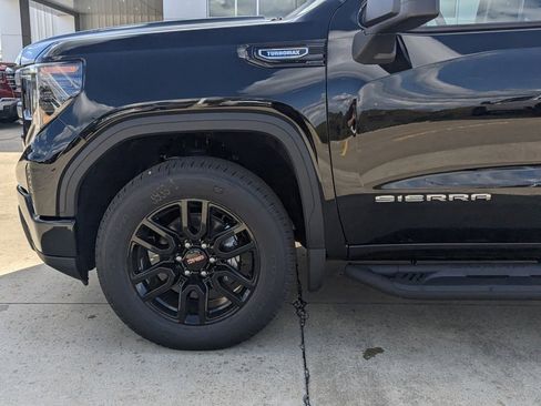 New 2026 GMC Sierra 1500 Pro w/ Graphite Edition image 10
