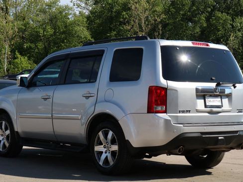 Used 2014 Honda Pilot Touring image 11