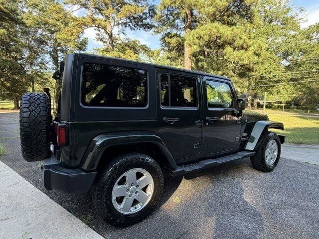 Used 2011 Jeep Wrangler Unlimited Sahara w/ Connectivity Group AWD/4WD image 6