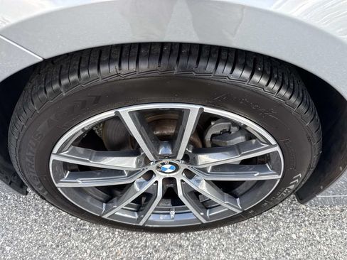 Used 2024 BMW 430i Convertible RWD image 11