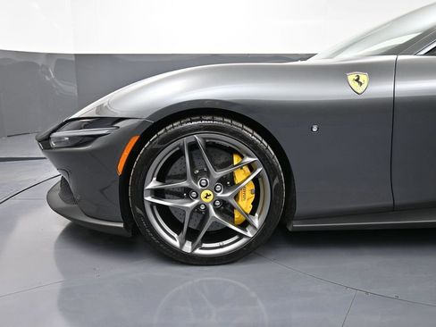 Used 2022 Ferrari Roma image 12