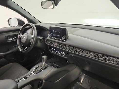 Used 2023 Honda HR-V Sport image 31