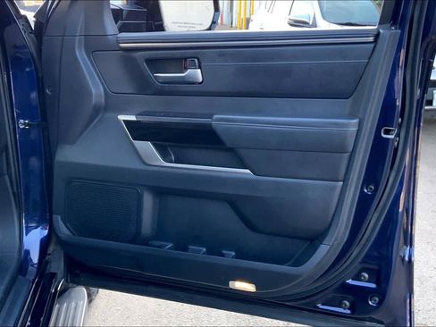 Used 2023 Toyota Sequoia Limited image 23