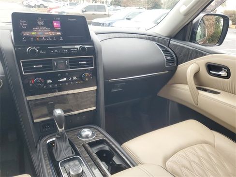 Used 2021 Nissan Armada Platinum w/ Captain's Chairs Package image 11