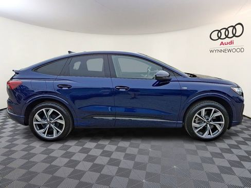 Used 2023 Audi Q4 e-tron Premium Plus w/ Premium Plus AWD/4WD image 7