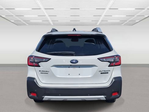 Used 2024 Subaru Outback Touring image 4