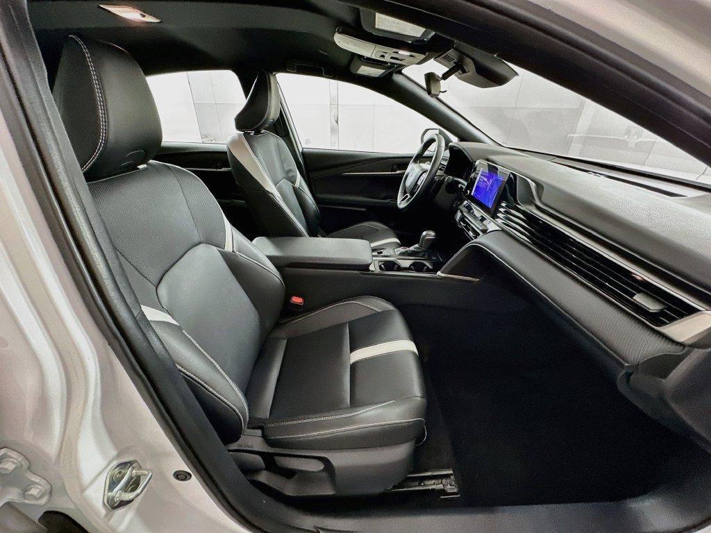 Certified 2025 Toyota Camry SE FWD image 28