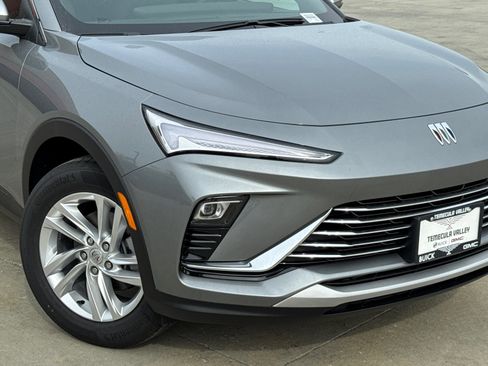 New 2026 Buick Envista Preferred w/ Convenience I Package image 3