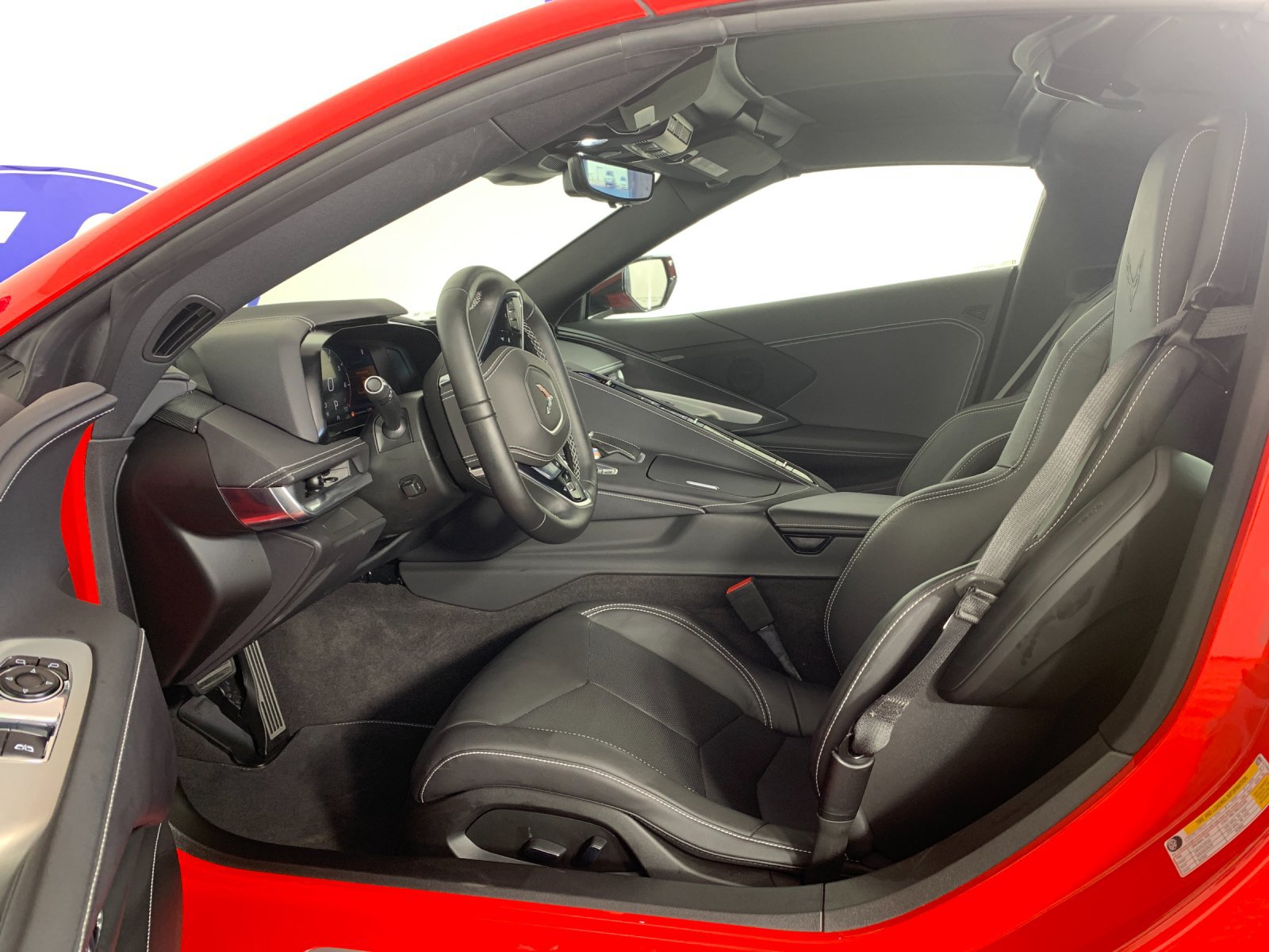 Used 2025 Chevrolet Corvette Stingray Coupe w/ 1LT RWD image 15