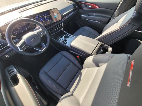 Used 2026 Chevrolet Traverse Z71 w/ Driver Confidence Package image 11