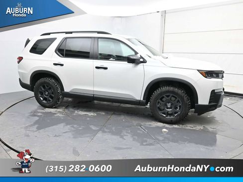 New 2026 Honda Pilot TrailSport image 15