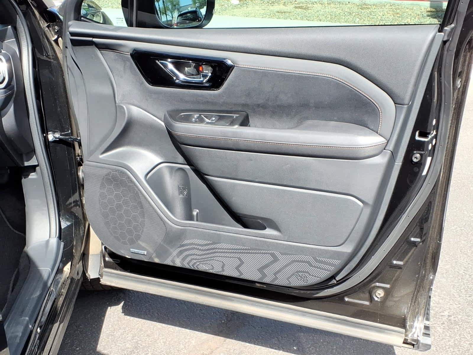 New 2026 Subaru Forester Touring AWD/4WD image 13