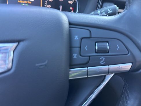 Used 2024 Cadillac XT6 Luxury image 41