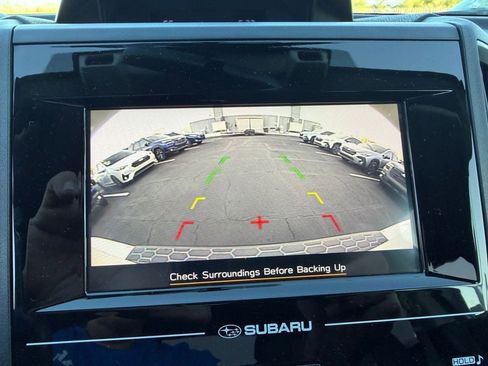 Used 2018 Subaru Crosstrek 2.0i Premium w/ Eyesight System image 12