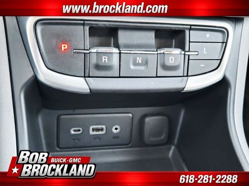 Used 2023 GMC Terrain SLE w/ Driver Convenience Package AWD/4WD image 28