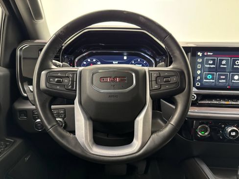 Used 2023 GMC Sierra 1500 SLT w/ SLT Premium Package AWD/4WD image 29
