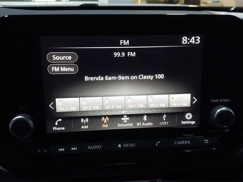 Certified 2025 Nissan Pathfinder S image 23