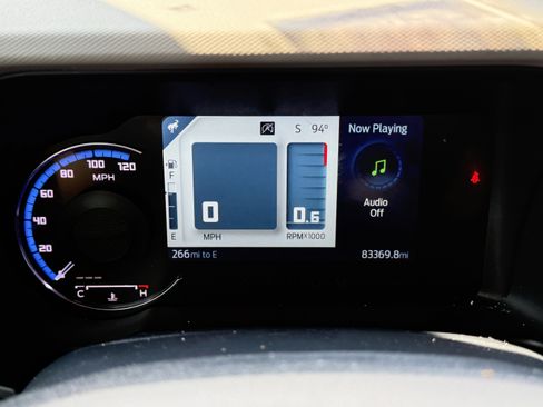 Used 2022 Ford Bronco Wildtrak AWD/4WD image 13