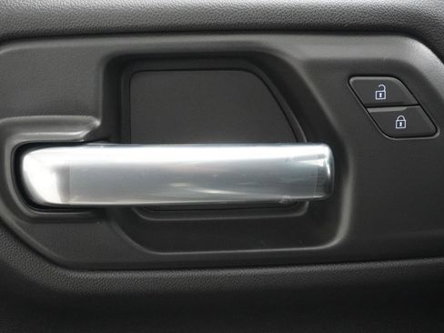 New 2026 Chevrolet Silverado 1500 Custom RWD image 12