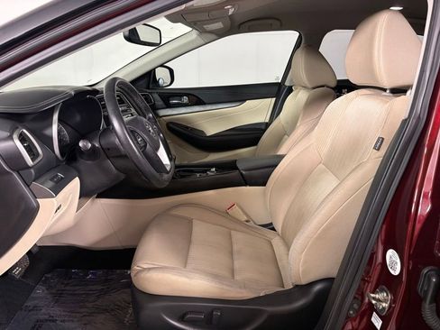 Used 2016 Nissan Maxima 3.5 S w/ Interior Lighting Package FWD image 16