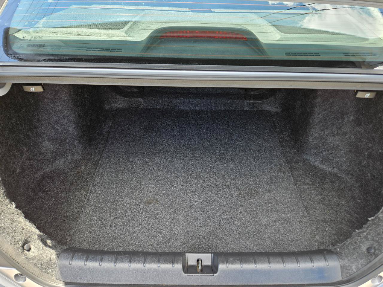 Used 2018 Honda Civic EX-T image 10