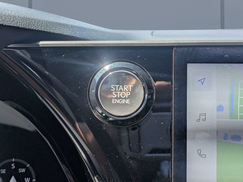 Used 2025 Lexus RX 350 Premium w/ Accessory Package (Z1) FWD image 34