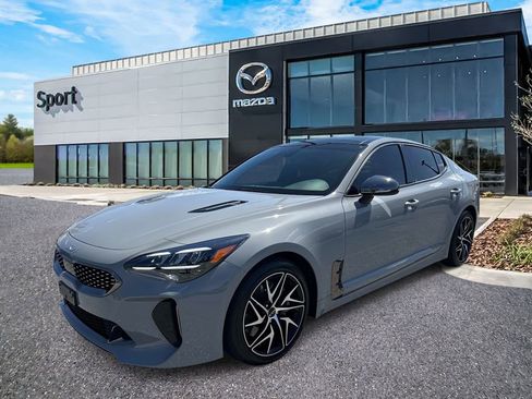 Used 2022 Kia Stinger GT-Line w/ Sun & Sound Package AWD/4WD image 8