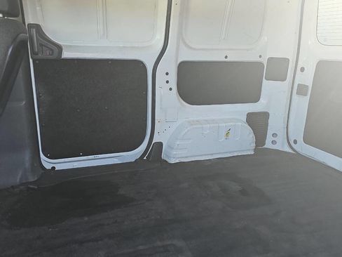 Used 2018 Nissan NV200 SV w/ Back Door Glass Package image 13