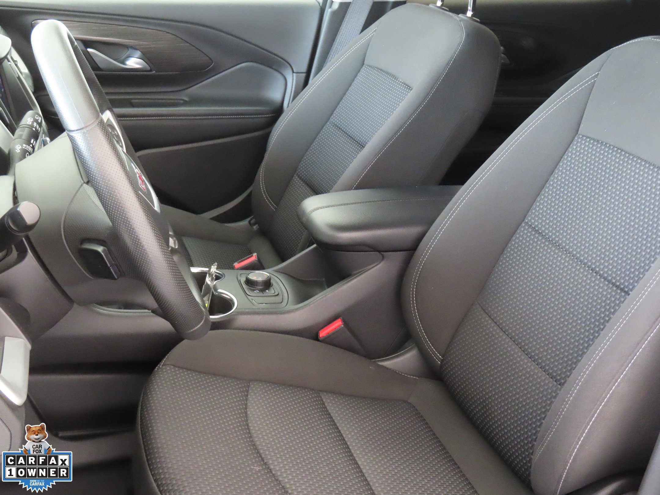 Used 2024 GMC Terrain SLE AWD/4WD image 11
