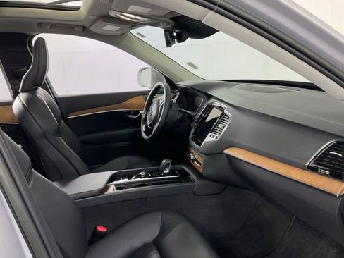 Certified 2023 Volvo XC90 T8 Plus w/ Protection Package Premier image 30