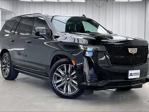 Used 2023 Cadillac Escalade Sport Platinum AWD/4WD image 35